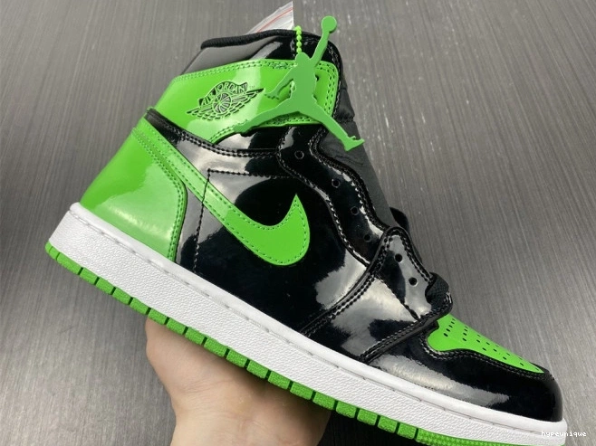 HYPE Jordan 555088-030 Air Green 1 High OG Pine 0712